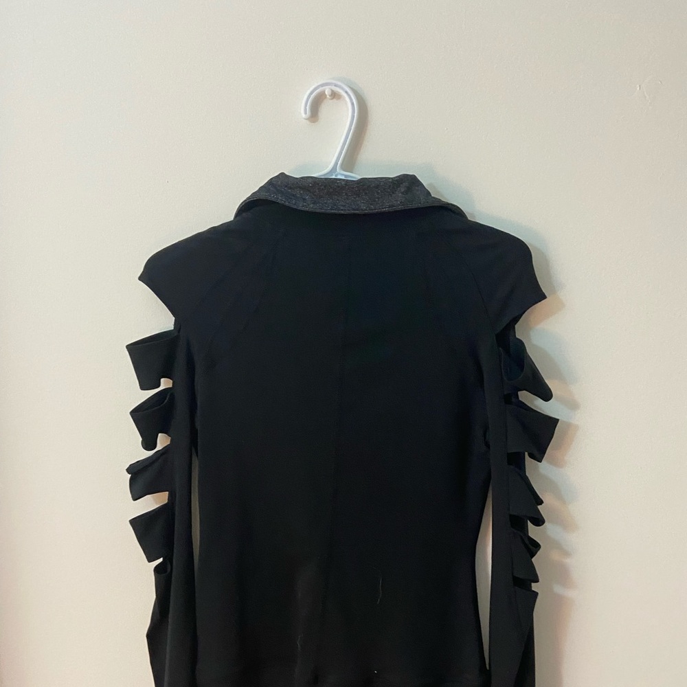 Yoga/Running jacket - Picture 2 of 7